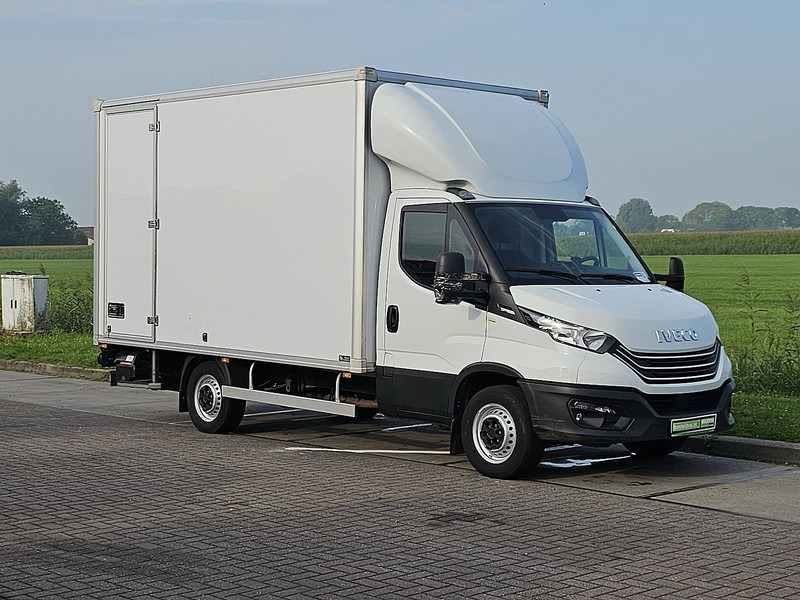 Iveco Daily 35S18 ac automaat EURO6 - Furgons ar slēgtā virsbūve: foto 5 Iveco Daily 35S18 ac automaat EURO6 - Furgons ar slēgtā virsbūve: foto 5