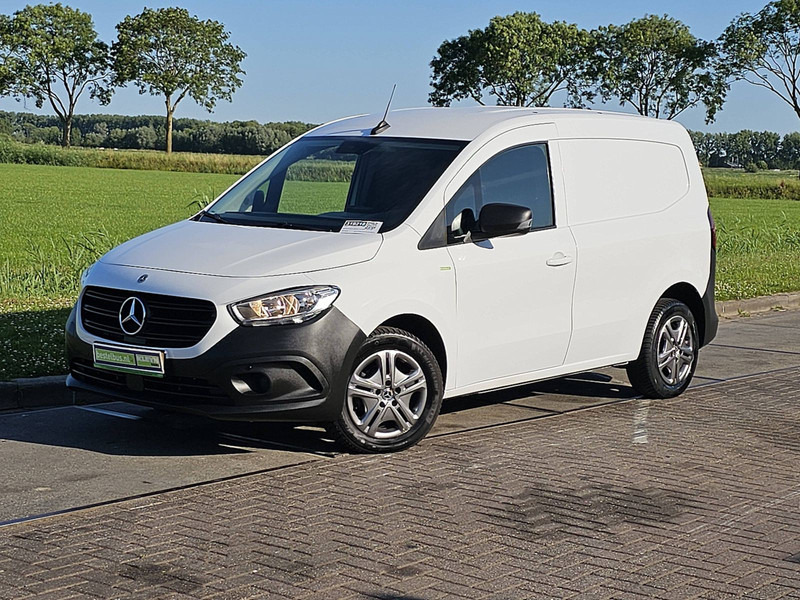 Mercedes-Benz Citan 108 CDI ac carplay EURO6 - Furgons ar slēgtā virsbūve: foto 2 Mercedes-Benz Citan 108 CDI ac carplay EURO6 - Furgons ar slēgtā virsbūve: foto 2