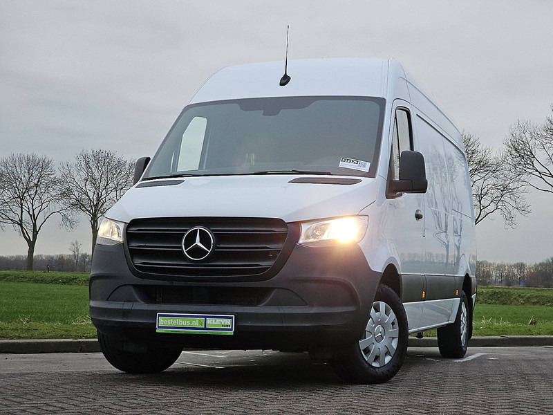 Mercedes-Benz Sprinter 311 L2H2 RWD Airco Euro6 - Mazs furgons: foto 1 Mercedes-Benz Sprinter 311 L2H2 RWD Airco Euro6 - Mazs furgons: foto 1