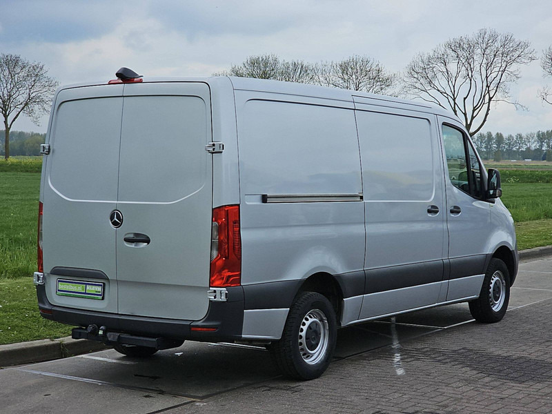 Mercedes-Benz Sprinter 315 L2H1 RWD Mbux! - Kravas mikroautobuss: foto 3 Mercedes-Benz Sprinter 315 L2H1 RWD Mbux! - Kravas mikroautobuss: foto 3