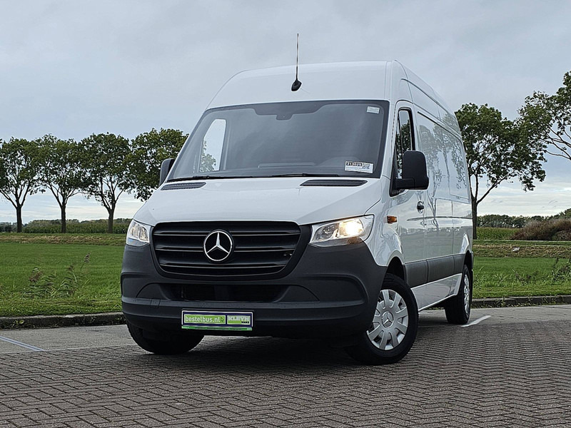 Mercedes-Benz Sprinter 315 L2H2 Mbux Euro6 AC! - Kravas mikroautobuss: foto 1 Mercedes-Benz Sprinter 315 L2H2 Mbux Euro6 AC! - Kravas mikroautobuss: foto 1