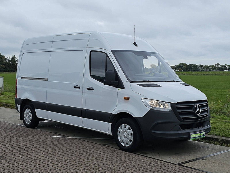 Mercedes-Benz Sprinter 315 L2H2 Mbux Euro6 AC! - Kravas mikroautobuss: foto 5 Mercedes-Benz Sprinter 315 L2H2 Mbux Euro6 AC! - Kravas mikroautobuss: foto 5