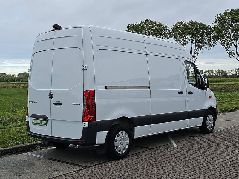Mercedes-Benz Sprinter 315 L2H2 Mbux Euro6 AC! - Kravas mikroautobuss: foto 3 Mercedes-Benz Sprinter 315 L2H2 Mbux Euro6 AC! - Kravas mikroautobuss: foto 3