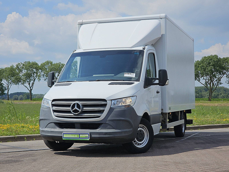 Mercedes-Benz Sprinter 316 Bakwagen Laadklep! - Furgons ar slēgtā virsbūve: foto 1 Mercedes-Benz Sprinter 316 Bakwagen Laadklep! - Furgons ar slēgtā virsbūve: foto 1