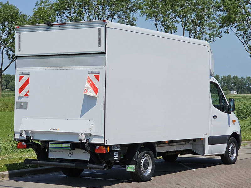 Mercedes-Benz Sprinter 317 Bakwagen Laadklep! - Furgons ar slēgtā virsbūve: foto 3 Mercedes-Benz Sprinter 317 Bakwagen Laadklep! - Furgons ar slēgtā virsbūve: foto 3