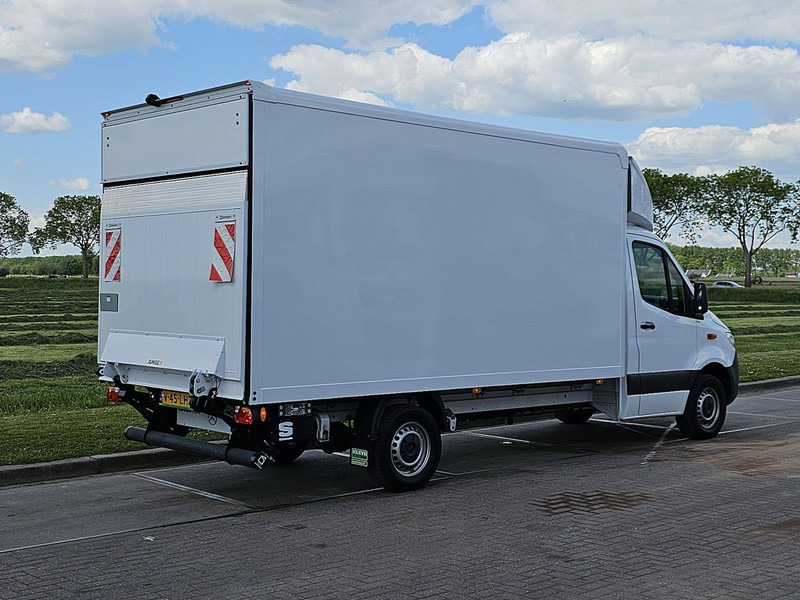 Mercedes-Benz Sprinter 317 Bakwagen Laadklep! - Furgons ar slēgtā virsbūve: foto 3 Mercedes-Benz Sprinter 317 Bakwagen Laadklep! - Furgons ar slēgtā virsbūve: foto 3