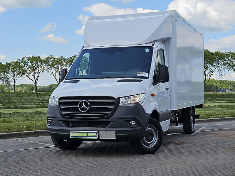 Mercedes-Benz Sprinter 317 Bakwagen Laadklep! - Furgons ar slēgtā virsbūve: foto 1 Mercedes-Benz Sprinter 317 Bakwagen Laadklep! - Furgons ar slēgtā virsbūve: foto 1