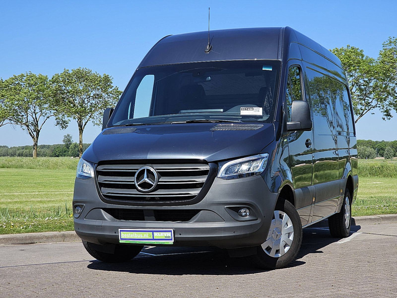 Mercedes-Benz Sprinter 317 L2H2 LED Navi ! - Mazs furgons: foto 1 Mercedes-Benz Sprinter 317 L2H2 LED Navi ! - Mazs furgons: foto 1