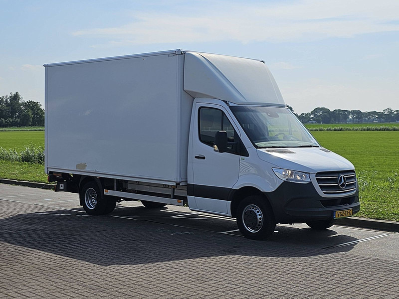 Mercedes-Benz Sprinter 516 ac EURO6 - Furgons ar slēgtā virsbūve: foto 5 Mercedes-Benz Sprinter 516 ac EURO6 - Furgons ar slēgtā virsbūve: foto 5