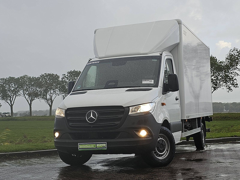 Mercedes-Benz eSprinter Bakwagen Laadklep! - Furgons ar slēgtā virsbūve, Elektriskais furgons: foto 1 Mercedes-Benz eSprinter Bakwagen Laadklep! - Furgons ar slēgtā virsbūve, Elektriskais furgons: foto 1