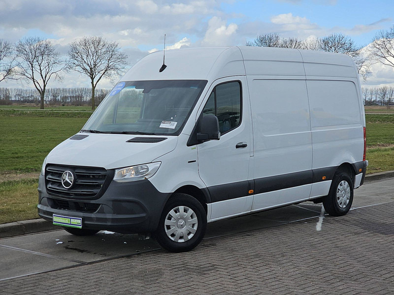 Mercedes-Benz eSprinter E-SRINTER AUT. L2H2 - Kravas mikroautobuss, Elektriskais furgons: foto 2 Mercedes-Benz eSprinter E-SRINTER AUT. L2H2 - Kravas mikroautobuss, Elektriskais furgons: foto 2