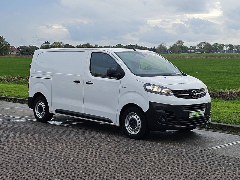 Opel Vivaro 1.5 L2 Airco Euro6 NAP! - Mazs furgons: foto 5 Opel Vivaro 1.5 L2 Airco Euro6 NAP! - Mazs furgons: foto 5