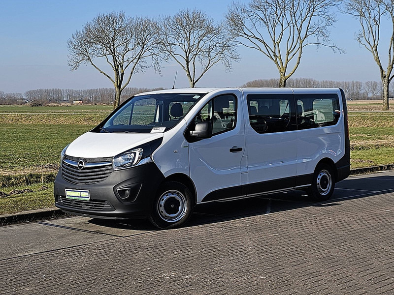 Opel Vivaro 1.6 KOMBI 8+ 1, Incl BPM - Mikroautobuss, Pasažieru furgons: foto 2 Opel Vivaro 1.6 KOMBI 8+ 1, Incl BPM - Mikroautobuss, Pasažieru furgons: foto 2