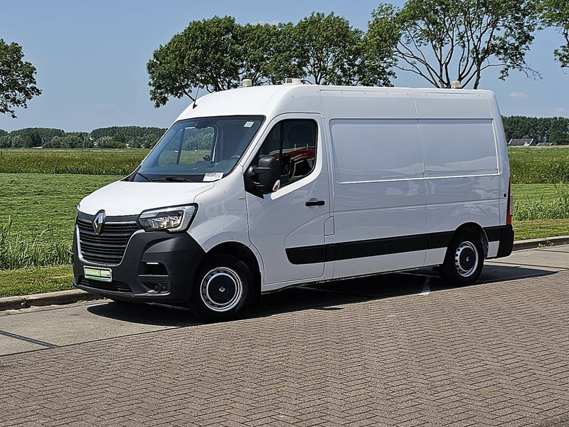 Renault Master 2.3 DCI 130 L2H2 - Kravas mikroautobuss: foto 2 Renault Master 2.3 DCI 130 L2H2 - Kravas mikroautobuss: foto 2
