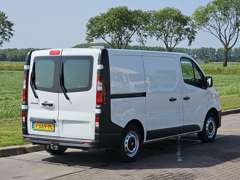 Renault Trafic 1.6 DCI L1H1 Navi Euro6 AC! - Mazs furgons: foto 3 Renault Trafic 1.6 DCI L1H1 Navi Euro6 AC! - Mazs furgons: foto 3
