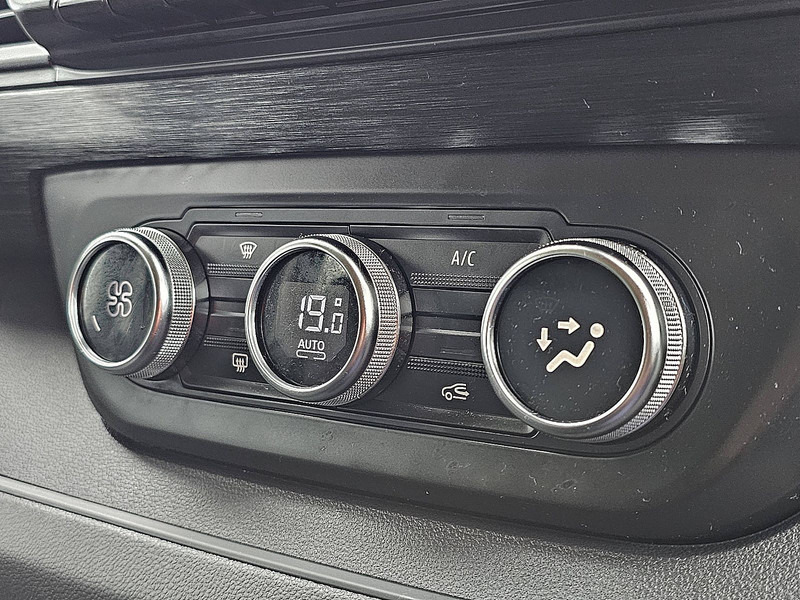 Mazs furgons Renault Trafic 2.0 DCI L2 Dubbel Cabine NAP: foto 10 Mazs furgons Renault Trafic 2.0 DCI L2 Dubbel Cabine NAP: foto 10