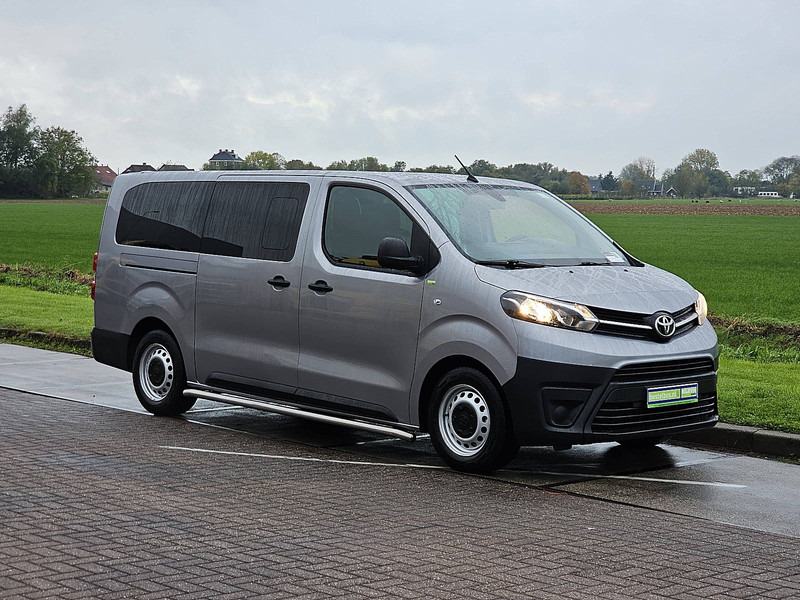 Toyota pro-ace 1.6 ac 9 pers EURO6 - Mikroautobuss, Pasažieru furgons: foto 5 Toyota pro-ace 1.6 ac 9 pers EURO6 - Mikroautobuss, Pasažieru furgons: foto 5