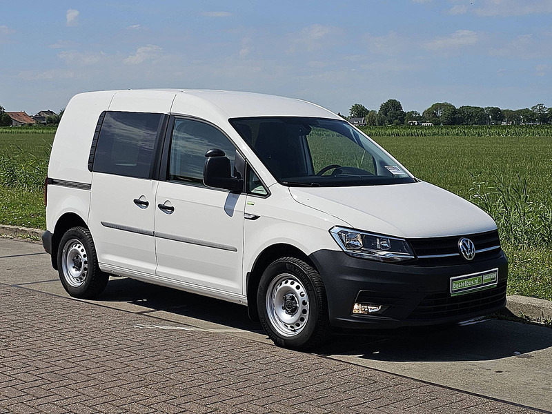 Volkswagen Caddy 2.0 L1 Navi Euro6 102Pk! - Furgons ar slēgtā virsbūve: foto 5 Volkswagen Caddy 2.0 L1 Navi Euro6 102Pk! - Furgons ar slēgtā virsbūve: foto 5