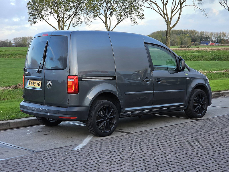 Volkswagen Caddy 2.0 - Mazs furgons: foto 3 Volkswagen Caddy 2.0 - Mazs furgons: foto 3