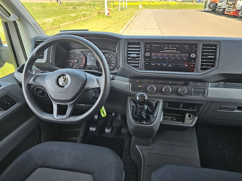 Interior photo 1: Furgons ar tentu Volkswagen Crafter 35 2.0 ac carplay EURO6
