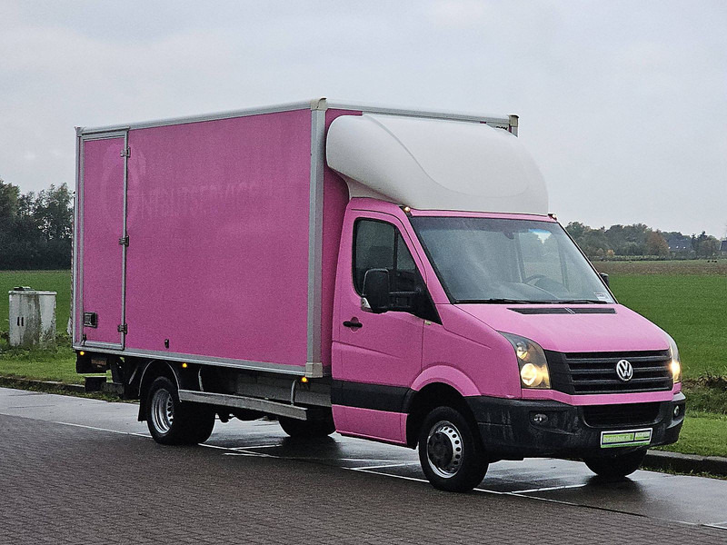 Volkswagen Crafter - Furgons ar slēgtā virsbūve: foto 5 Volkswagen Crafter - Furgons ar slēgtā virsbūve: foto 5