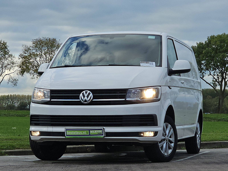 Volkswagen Transporter 2.0 TDI L1H1 Airco Euro6 NAP - Mazs furgons: foto 1 Volkswagen Transporter 2.0 TDI L1H1 Airco Euro6 NAP - Mazs furgons: foto 1