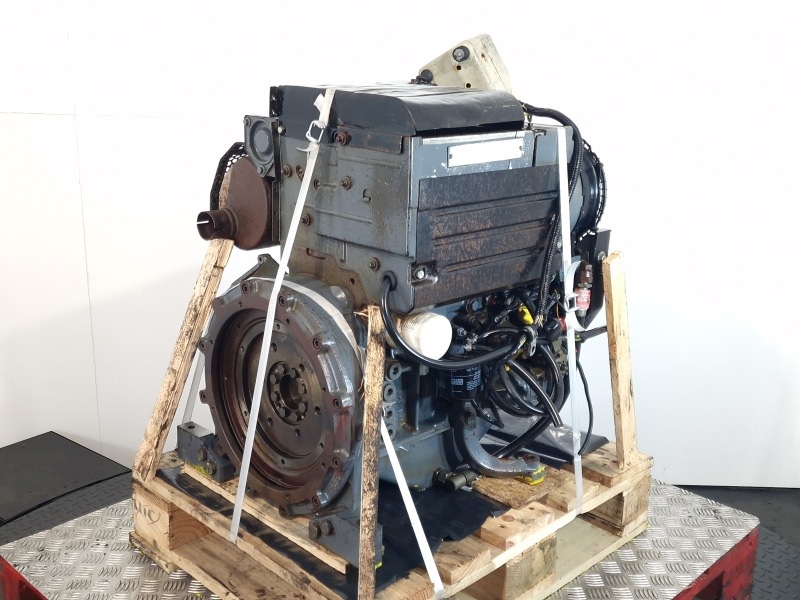 Deutz F3L2011 Engine (Plant) - Dzinējs - Celtniecības tehnika: foto 1 Deutz F3L2011 Engine (Plant) - Dzinējs - Celtniecības tehnika: foto 1