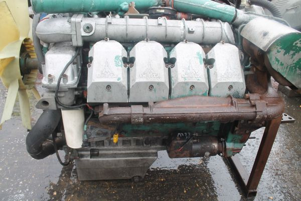 Dzinējs - Industriālā iekārta Deutz TCD2015 V08: foto 16