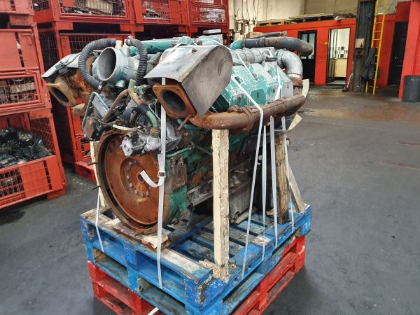 Deutz TCD2015 V08 - Dzinējs - Industriālā iekārta: foto 5 Deutz TCD2015 V08 - Dzinējs - Industriālā iekārta: foto 5
