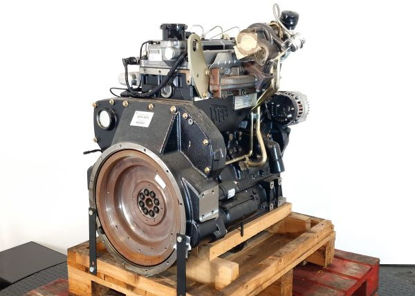 JCB 448 TCAG-121 Engine (Plant) DIESELMAX JCB GENERATOR ENGINE - Dzinējs - Celtniecības tehnika: foto 1 JCB 448 TCAG-121 Engine (Plant) DIESELMAX JCB GENERATOR ENGINE - Dzinējs - Celtniecības tehnika: foto 1