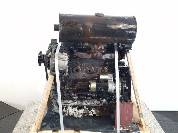 Dzinējs - Celtniecības tehnika Komatsu 4D84E-3D Engine (Plant): foto 7