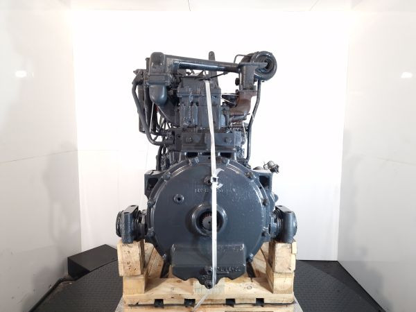 Komatsu 6D125E-2 Engine (Plant) - Dzinējs - Celtniecības tehnika: foto 3 Komatsu 6D125E-2 Engine (Plant) - Dzinējs - Celtniecības tehnika: foto 3