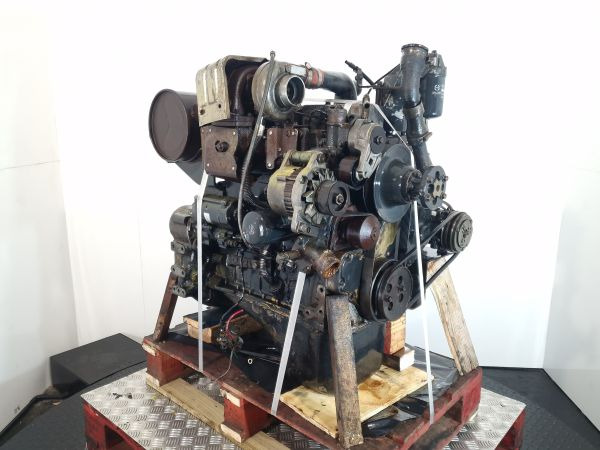 Komatsu/Cummins S4D102E-1/4BT3.9 Engine (Plant) - Dzinējs - Celtniecības tehnika: foto 5 Komatsu/Cummins S4D102E-1/4BT3.9 Engine (Plant) - Dzinējs - Celtniecības tehnika: foto 5