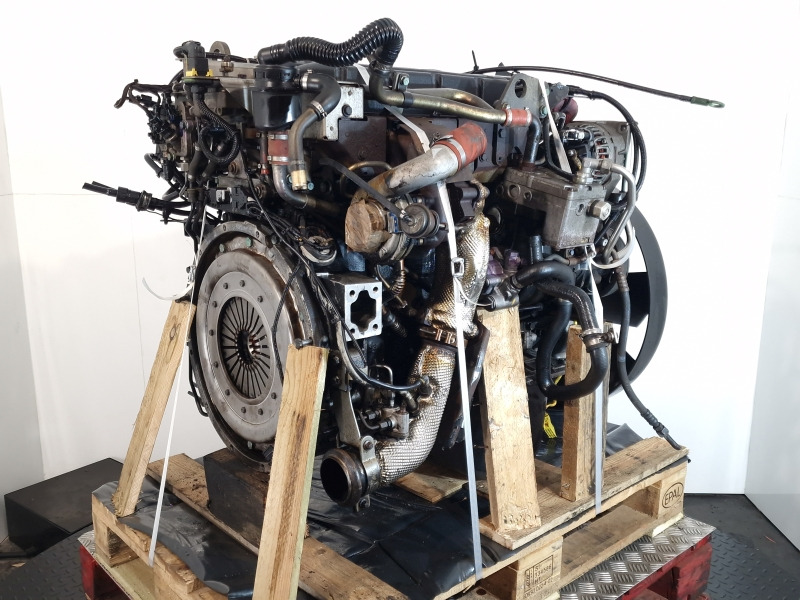 MAN D0834 LFL67 Engine (Truck) - Dzinējs - Kravas automašīna: foto 1 MAN D0834 LFL67 Engine (Truck) - Dzinējs - Kravas automašīna: foto 1
