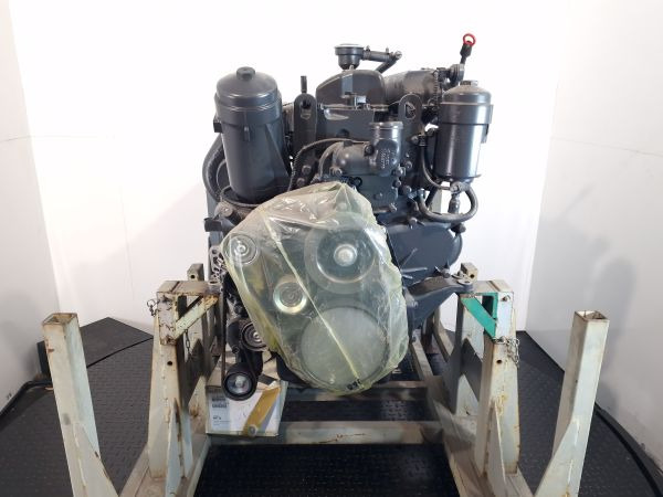 Mercedes Benz OM460LA.E3A/1-00 Engine (Industrial) CLAAS JAGUAR 930 NEW - Dzinējs - Industriālā iekārta: foto 5 Mercedes Benz OM460LA.E3A/1-00 Engine (Industrial) CLAAS JAGUAR 930 NEW - Dzinējs - Industriālā iekārta: foto 5