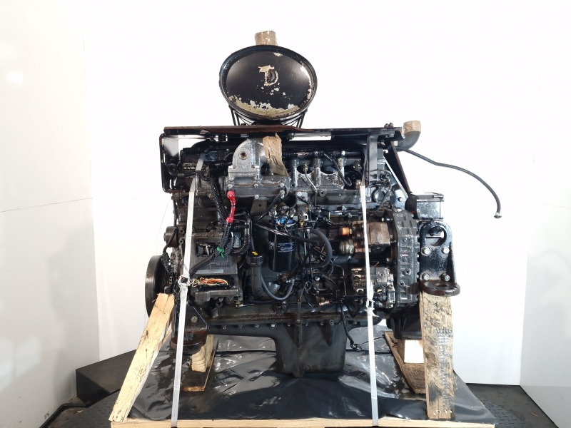 Dzinējs - Celtniecības tehnika NH F4HE9684E*J102 667TA EBD Engine (Plant): foto 7 Dzinējs - Celtniecības tehnika NH F4HE9684E*J102 667TA EBD Engine (Plant): foto 7