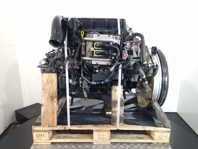 Renault DXI5 180-EEV Engine (Truck) - Dzinējs - Kravas automašīna: foto 4 Renault DXI5 180-EEV Engine (Truck) - Dzinējs - Kravas automašīna: foto 4