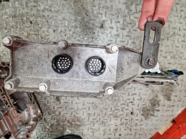 Volvo AT2612D Gearbox ECU Gearbox - Pārnesumkārba: foto 4 Volvo AT2612D Gearbox ECU Gearbox - Pārnesumkārba: foto 4