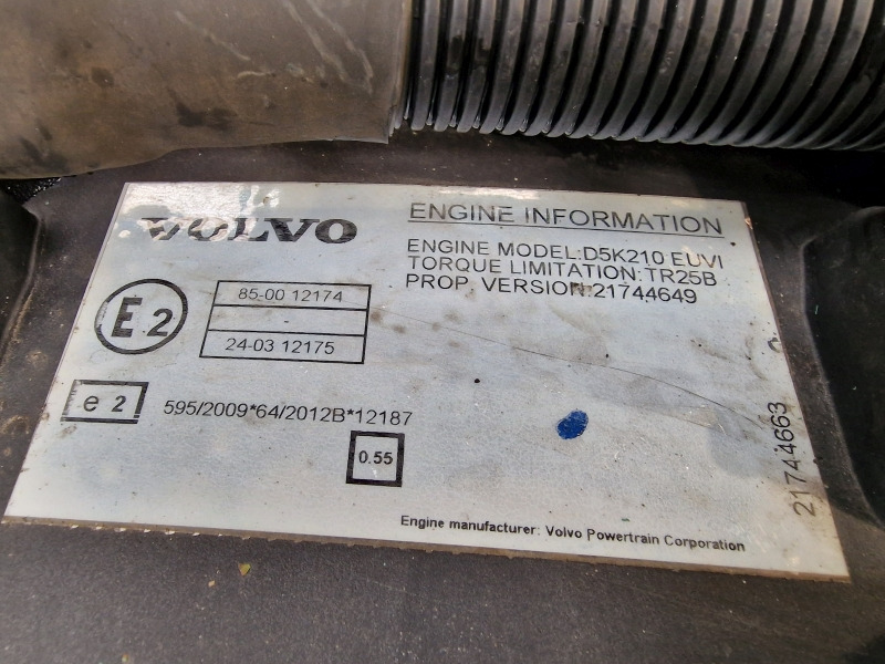 Volvo D5K 210 EUVI Engine (Truck) - Dzinējs - Kravas automašīna: foto 3 Volvo D5K 210 EUVI Engine (Truck) - Dzinējs - Kravas automašīna: foto 3