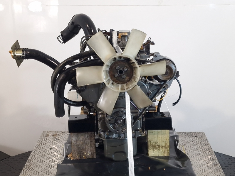 Yanmar 3TNE74-DG Engine (Industrial) - Dzinējs - Industriālā iekārta: foto 5 Yanmar 3TNE74-DG Engine (Industrial) - Dzinējs - Industriālā iekārta: foto 5