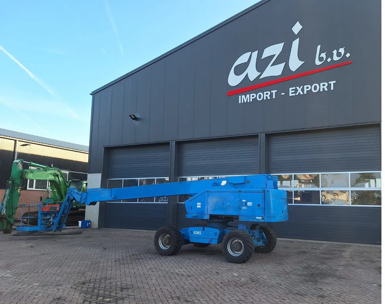 Aichi SP21AJ - Teleskopiskais pacēlājs: foto 1 Aichi SP21AJ - Teleskopiskais pacēlājs: foto 1