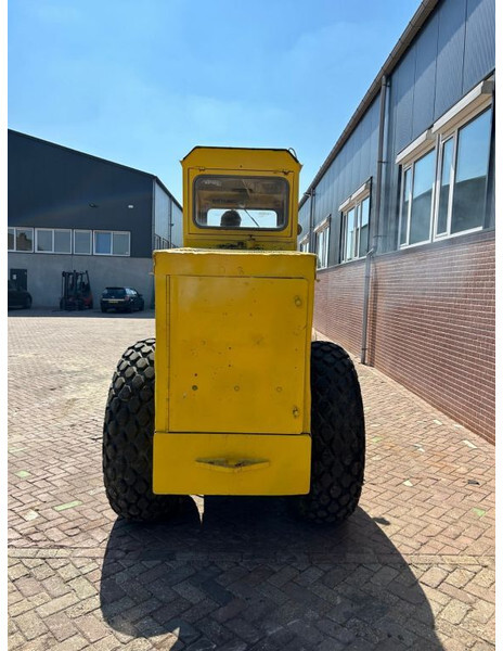 Bomag BW170D - Veltnis: foto 4 Bomag BW170D - Veltnis: foto 4