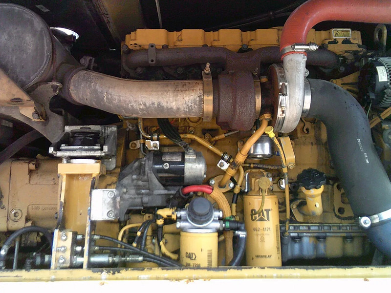 Caterpillar M316D - Riteņu ekskavators: foto 5 Caterpillar M316D - Riteņu ekskavators: foto 5