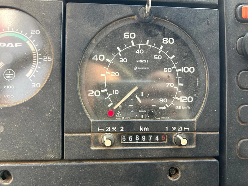 DAF CF75.250 - Autovedējs: foto 5 DAF CF75.250 - Autovedējs: foto 5