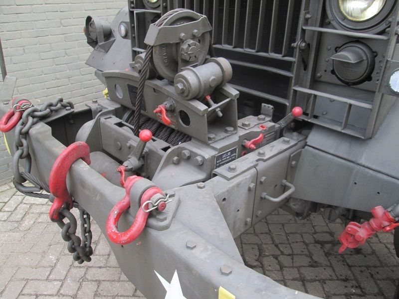 International wrecker - Kravas auto ar manipulatoru: foto 4 International wrecker - Kravas auto ar manipulatoru: foto 4