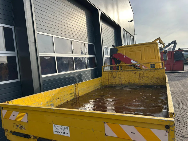 Iveco Eurocargo 80E18D - Bortu kravas automašīna/ Platforma, Kravas auto ar manipulatoru: foto 5 Iveco Eurocargo 80E18D - Bortu kravas automašīna/ Platforma, Kravas auto ar manipulatoru: foto 5