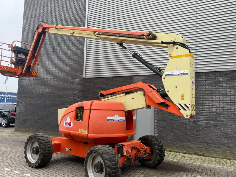 JLG 600AJ - Teleskopiskais pacēlājs: foto 4 JLG 600AJ - Teleskopiskais pacēlājs: foto 4