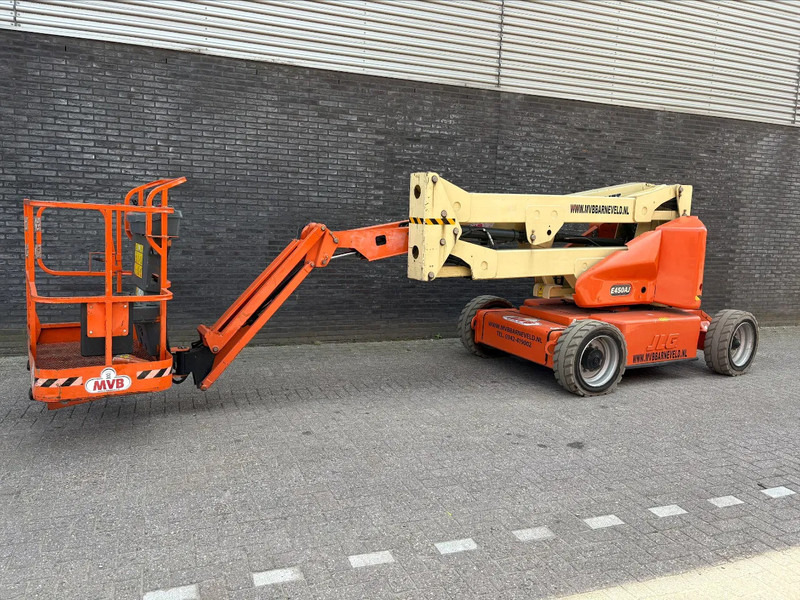 JLG E450AJ - Izlices pacēlājs: foto 1 JLG E450AJ - Izlices pacēlājs: foto 1