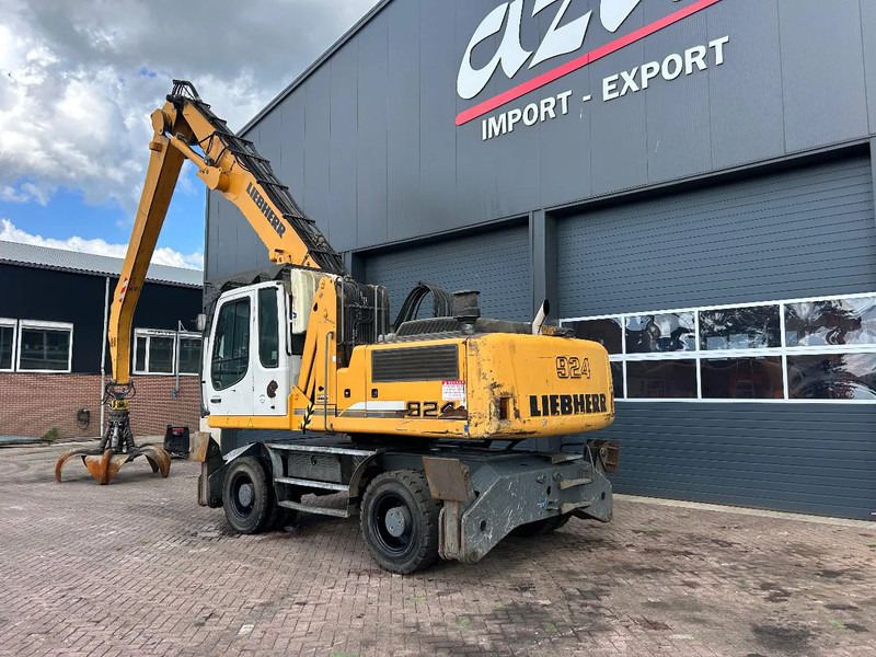Liebherr A924C - Atkritumu iekrāvējs: foto 3 Liebherr A924C - Atkritumu iekrāvējs: foto 3