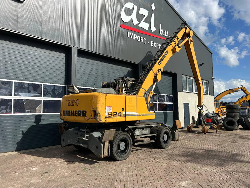 Liebherr A924C - Atkritumu iekrāvējs: foto 4 Liebherr A924C - Atkritumu iekrāvējs: foto 4